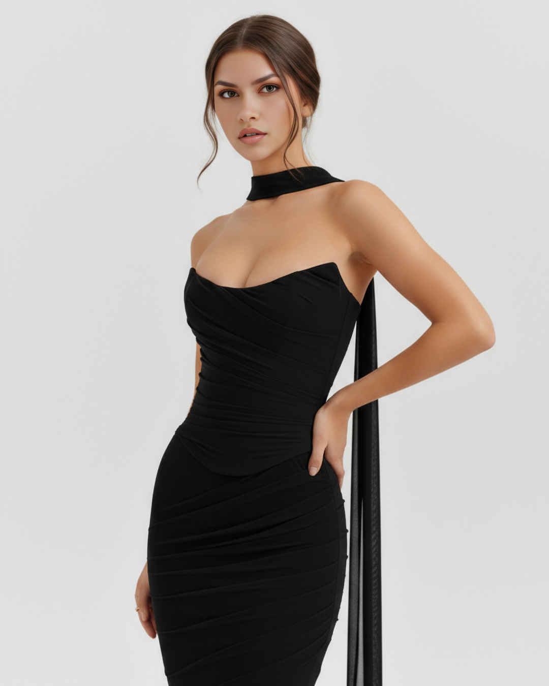 NADIA - CONJUNTO DOS PIEZAS NEGRO EN MALLA CON FALDA MAXI
