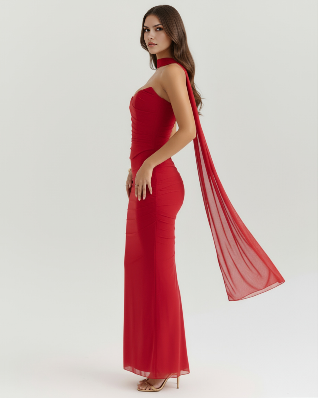LOLA - CONJUNTO DOS PIEZAS ROJO EN MALLA CON FALDA MAXI