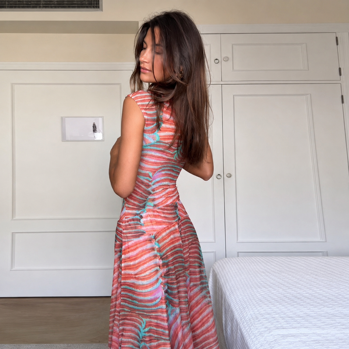 ADRIANITA - BODY ELEGANTE +  FALDA DE REGALO