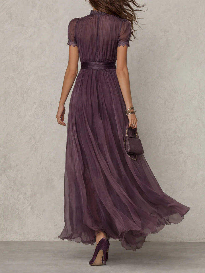 FLAVIA - VESTIDO LARGO VIOLETA CON ESCOTE GOTA Y ENCAJE DE CHIFÓN