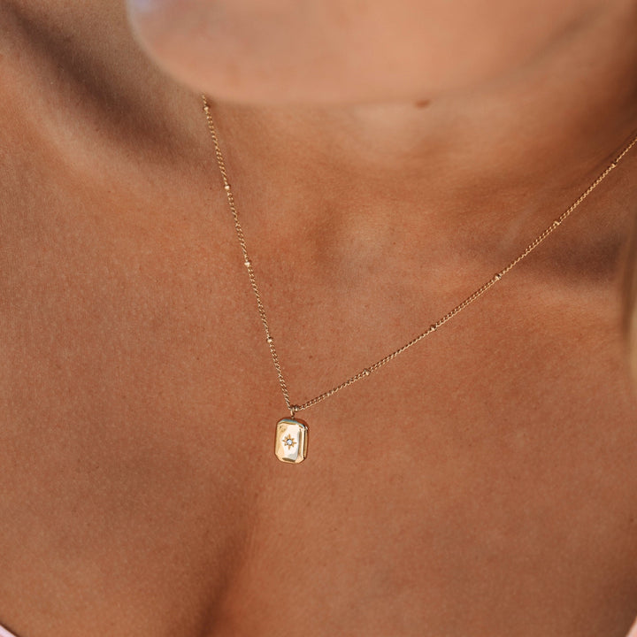 https://cdn.shopify.com/s/files/1/0930/2979/4119/files/star-zircon-necklace.jpg?v=1767028014